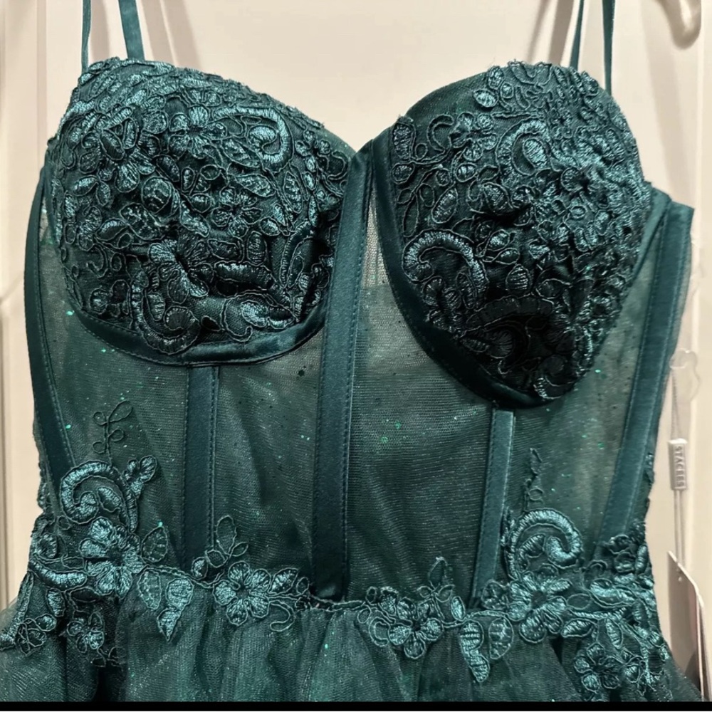 Stacees A-line Sweetheart Tulle Dress Dk Green Sz 6 (see measurement) Homecoming - Picture 3 of 15